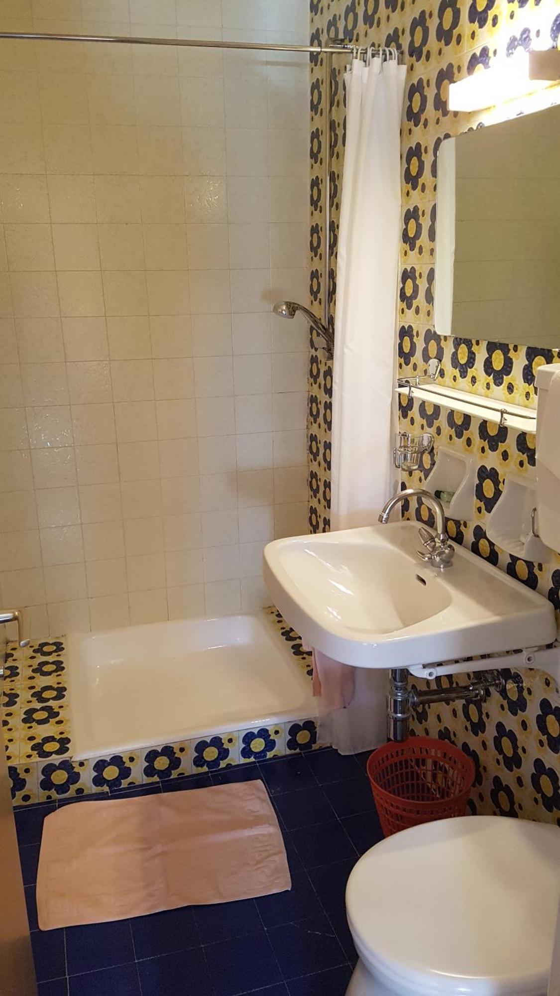 Hotel Garni Doris Castelrotto Rum bild